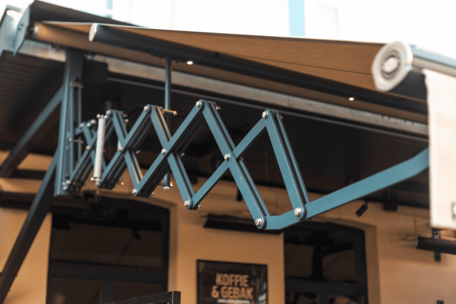 Awning vs canopy